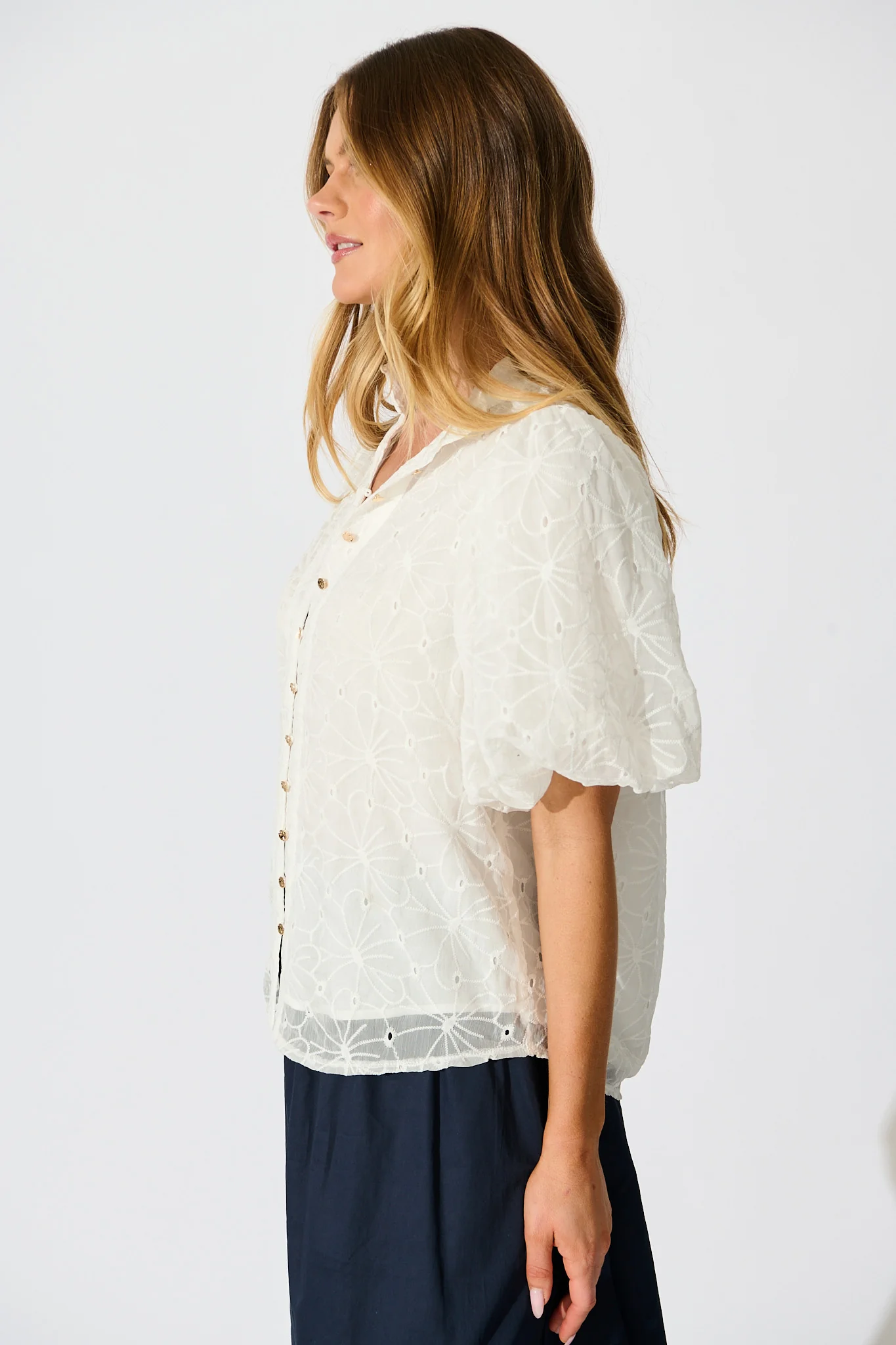 Soft Horizon Top in White Floral Broderie - Image 6