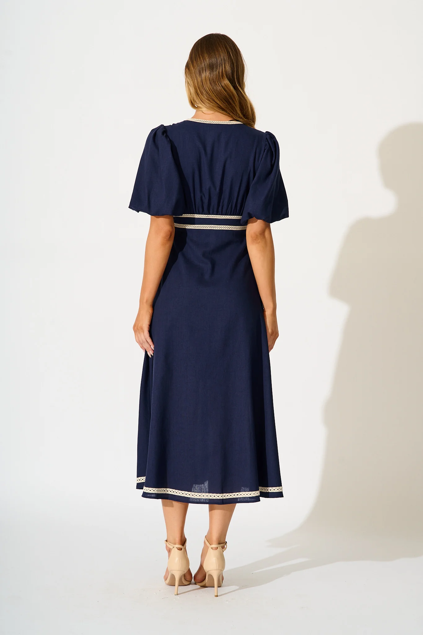 Soft Serenade Midi Dress in Navy Linen Blend - Image 4