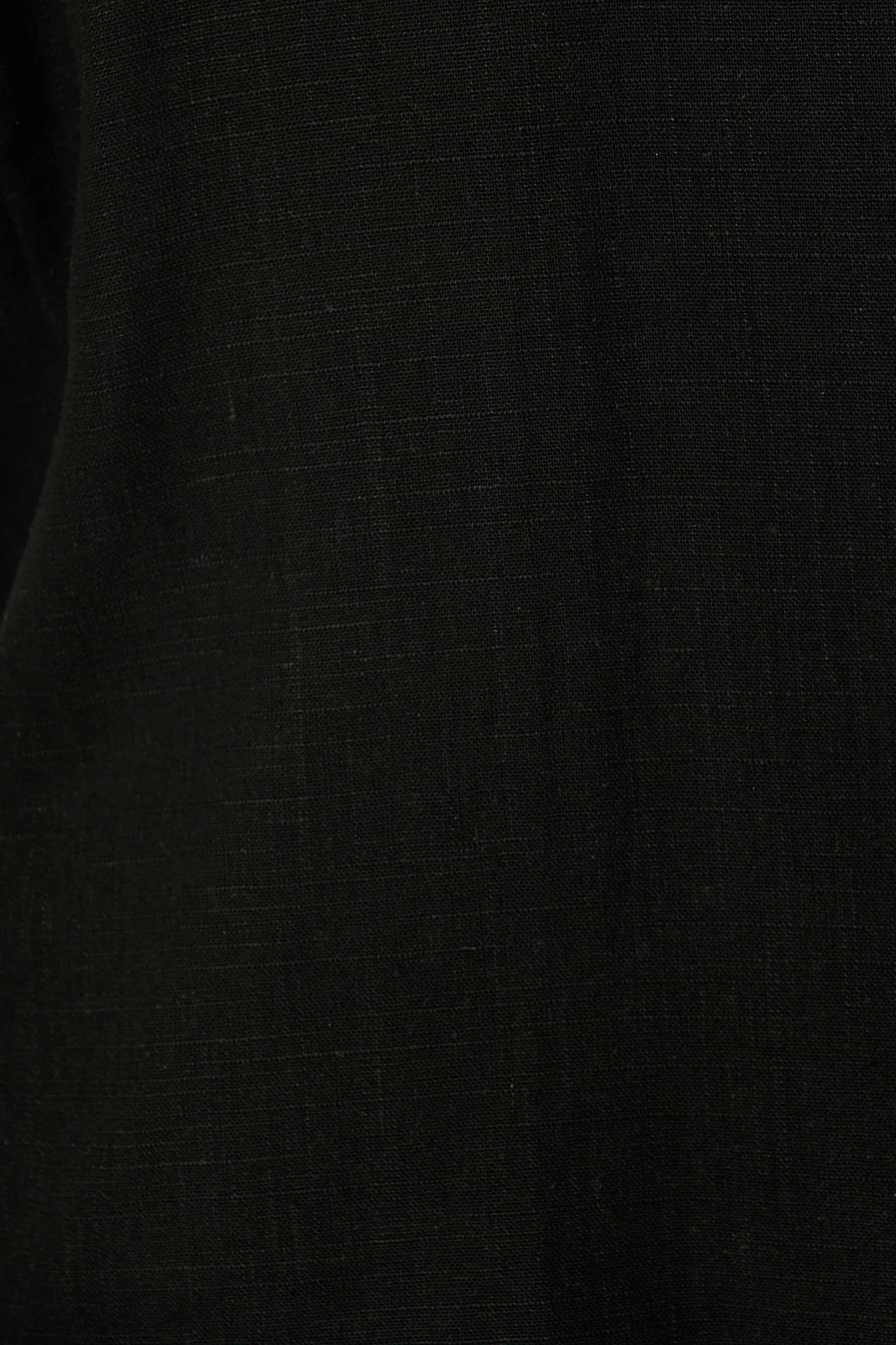 Soft Structure Top In Black Cotton Linen - Image 7