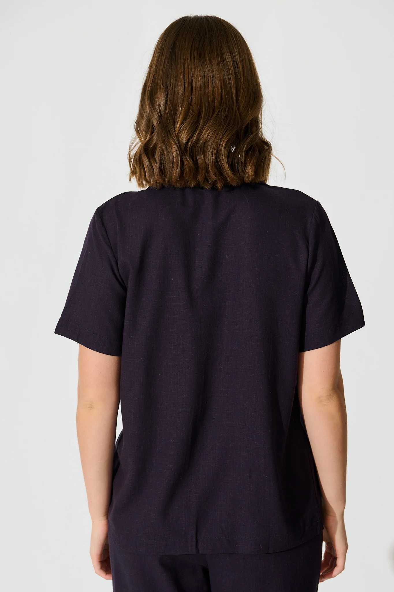 Soft Structure Top In Navy Cotton Linen - Image 3