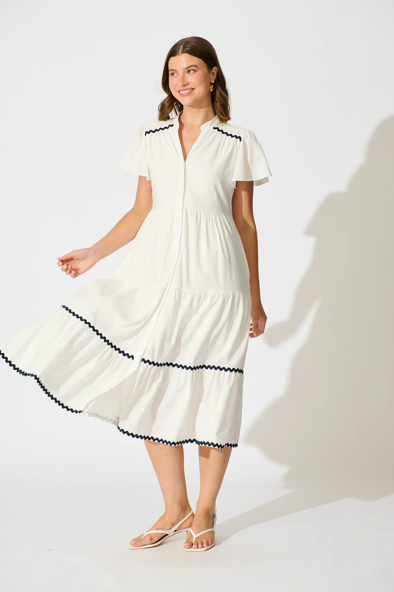 Soley Midi Smock Dress in White Cotton