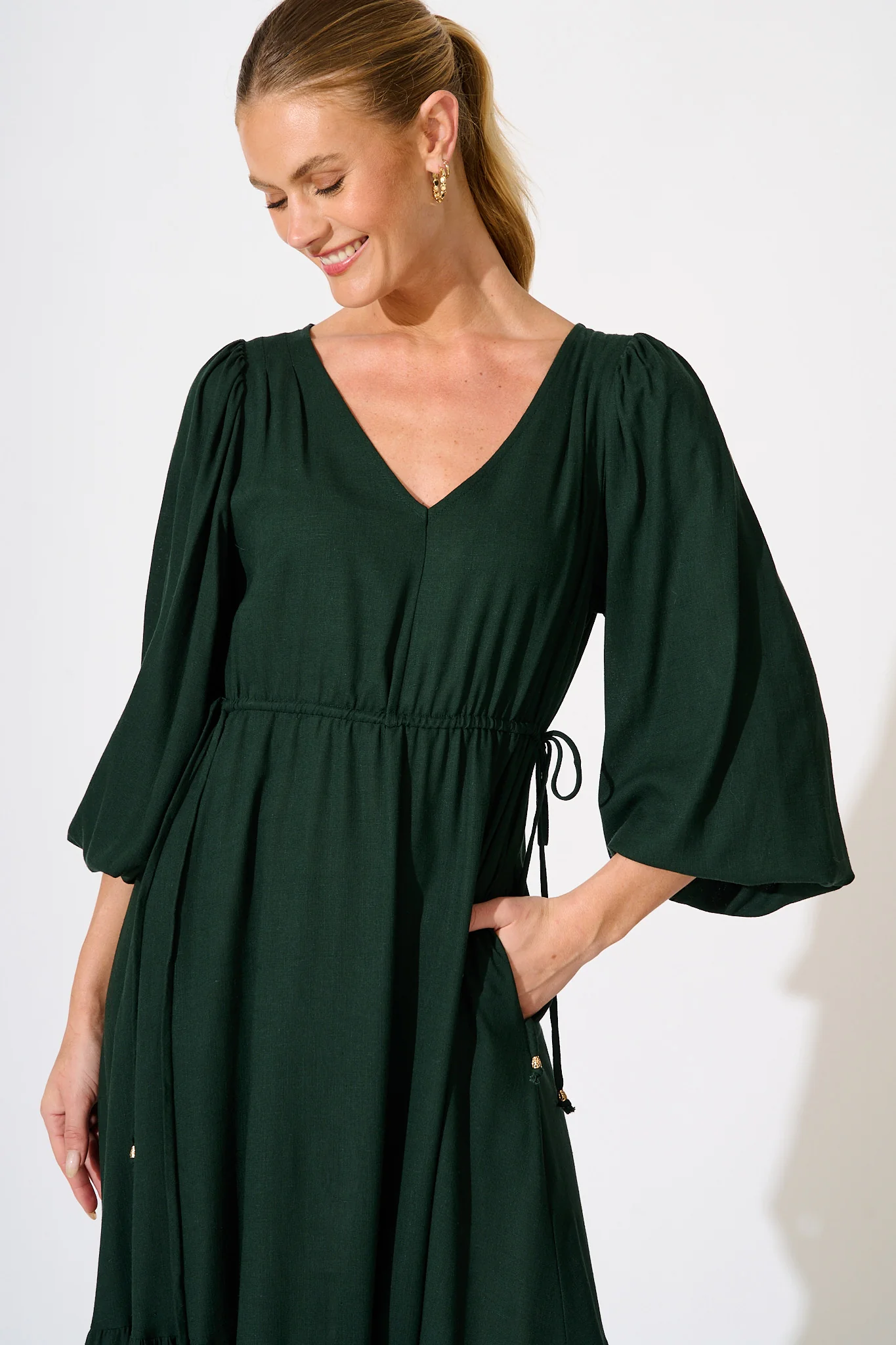 Sorcha Maxi Dress in Emerald Linen Blend - Image 2