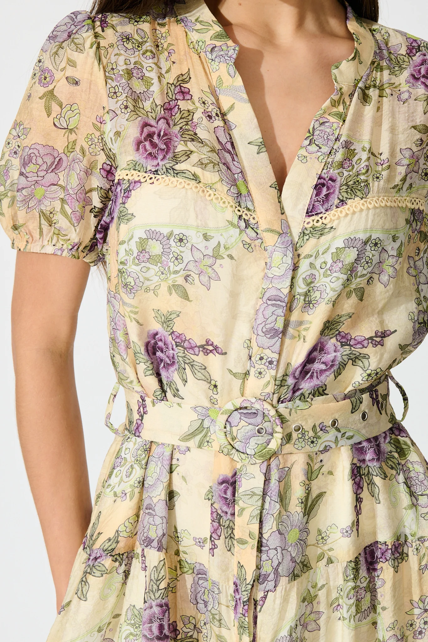 Sorelle Dress in Soft Yellow with Lilac Floral - Image 5