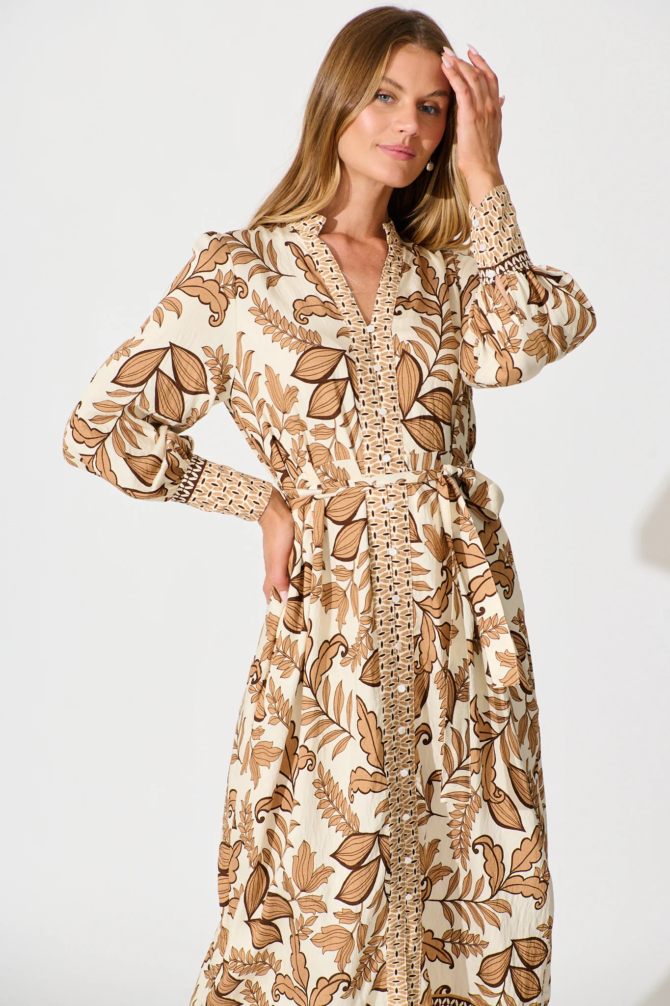 Splendour Midi Dress in Cream with Brown Leaf - Image 2