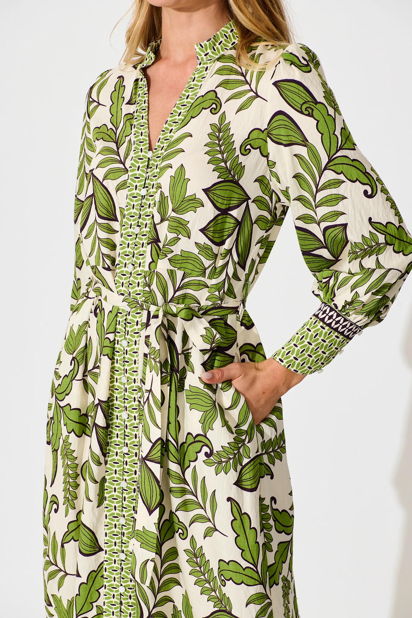 Splendour Midi Dress in Cream with Green Leaf - Image 5