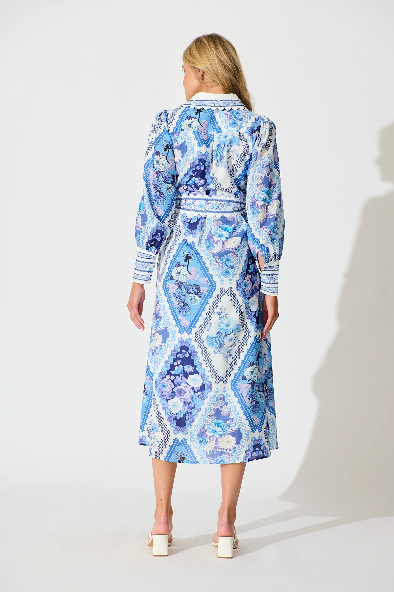Starfall Midi Shirt Dress in Blue Floral Print Linen Blend - Image 4