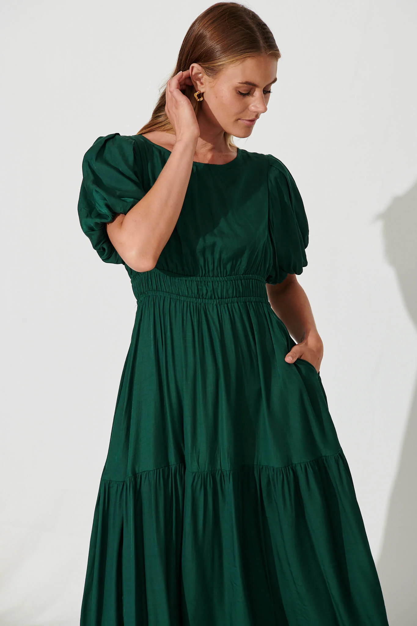 Stargazer Midi Dress In Emerald - Image 4