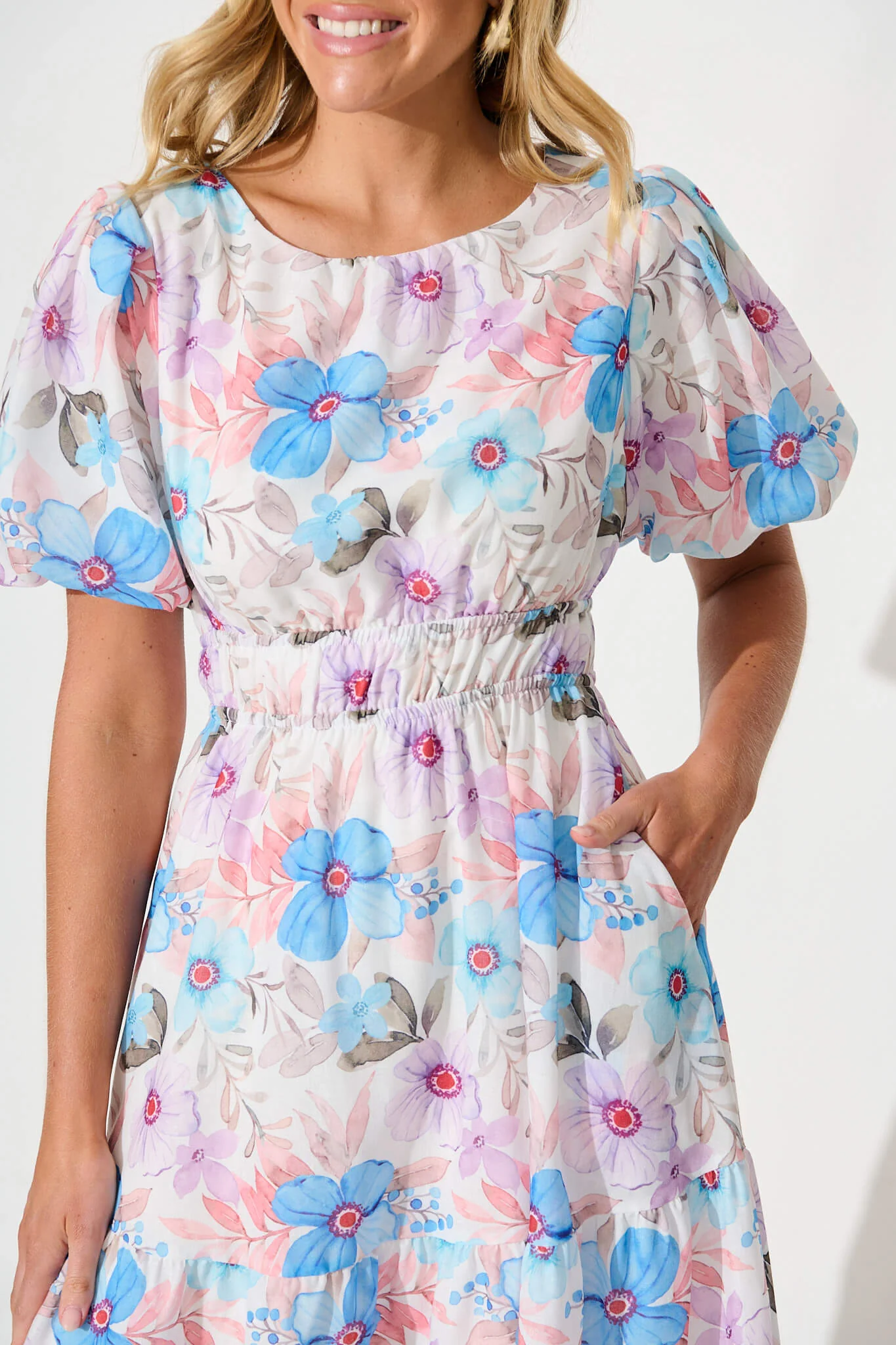 Stargazer Midi Dress in Multi Blue Floral Cotton Blend - Image 5