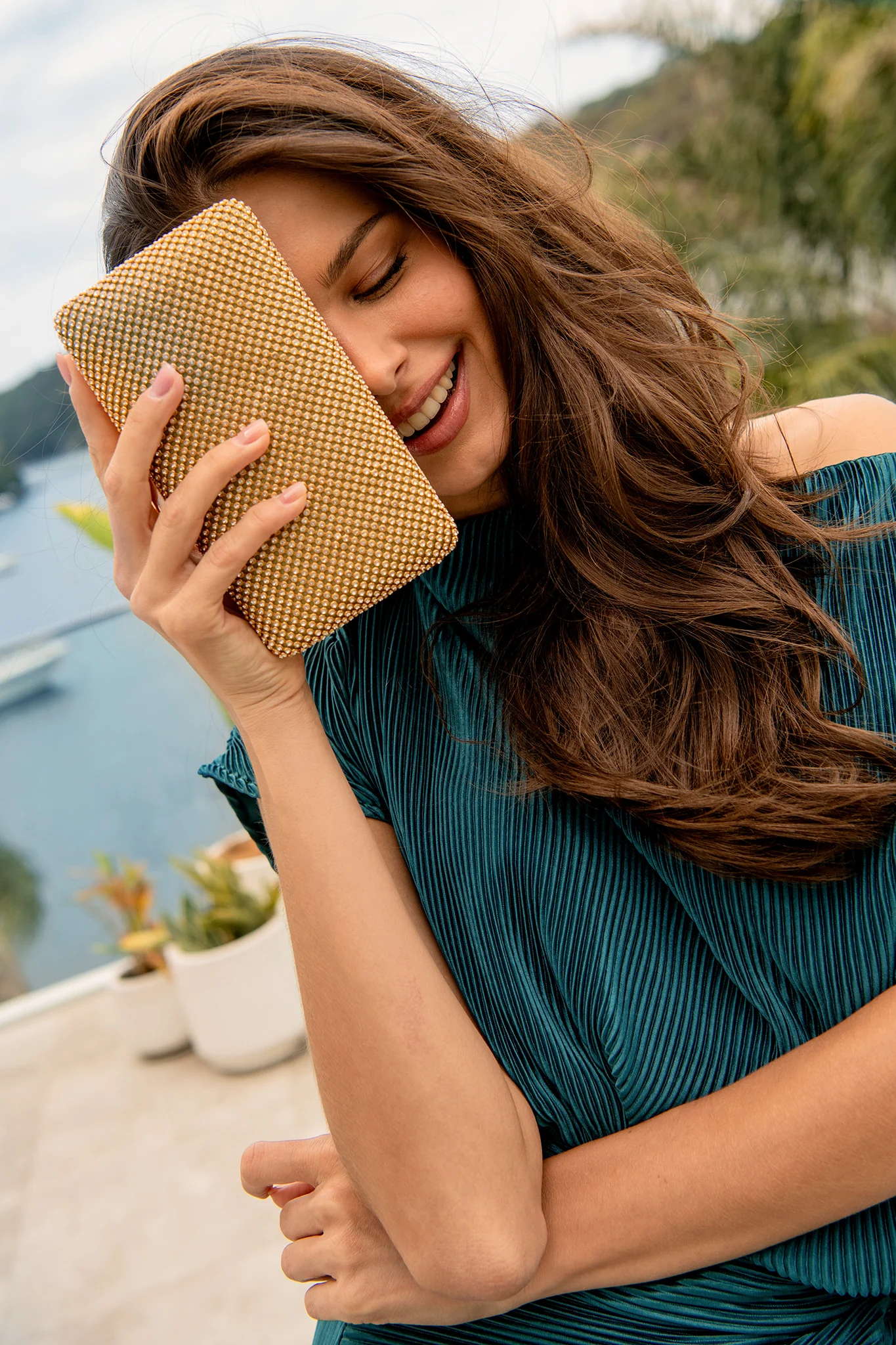 Stella Evening Clutch in Gold Crystal Mesh