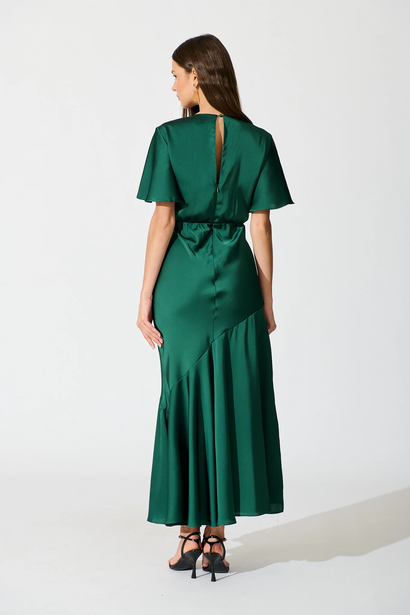 Sunset Serenade Maxi Dress in Emerald Satin - Image 4
