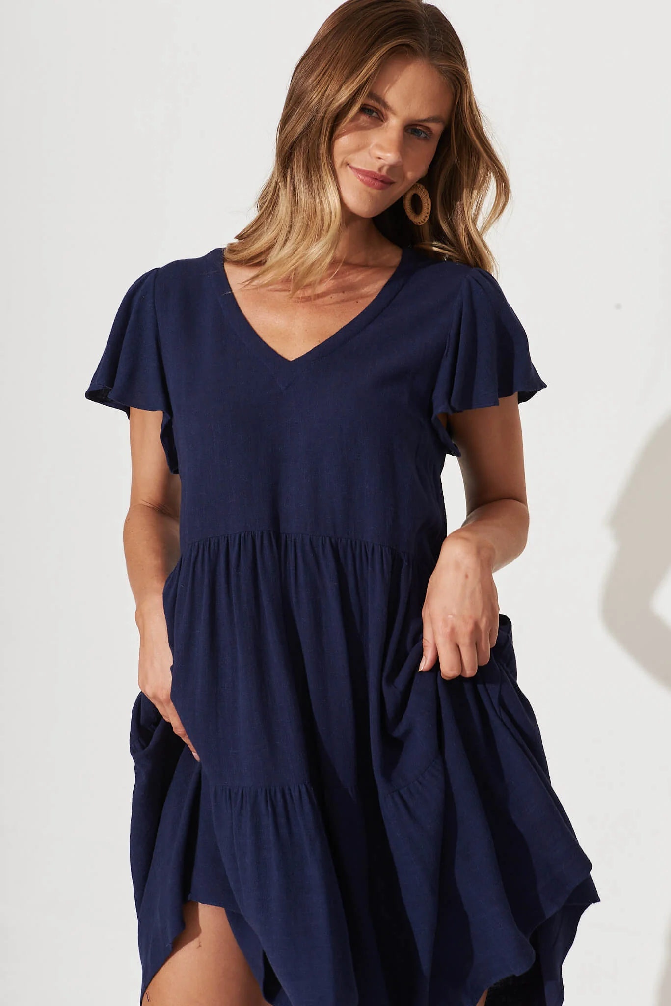 Tahiti Smock Dress In Navy Linen Blend - Image 2