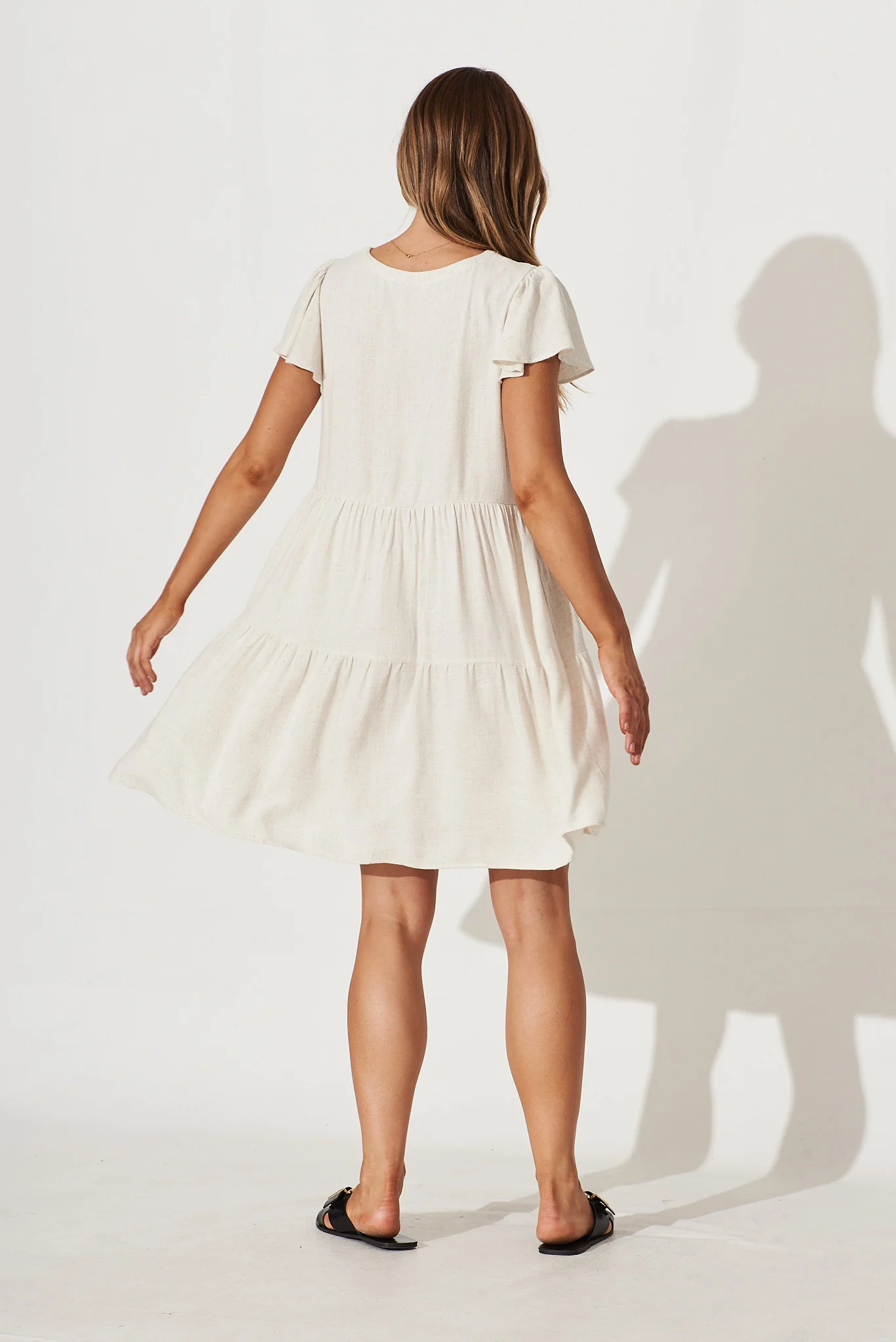 Tahiti Smock Dress In Oatmeal Linen Blend - Image 4