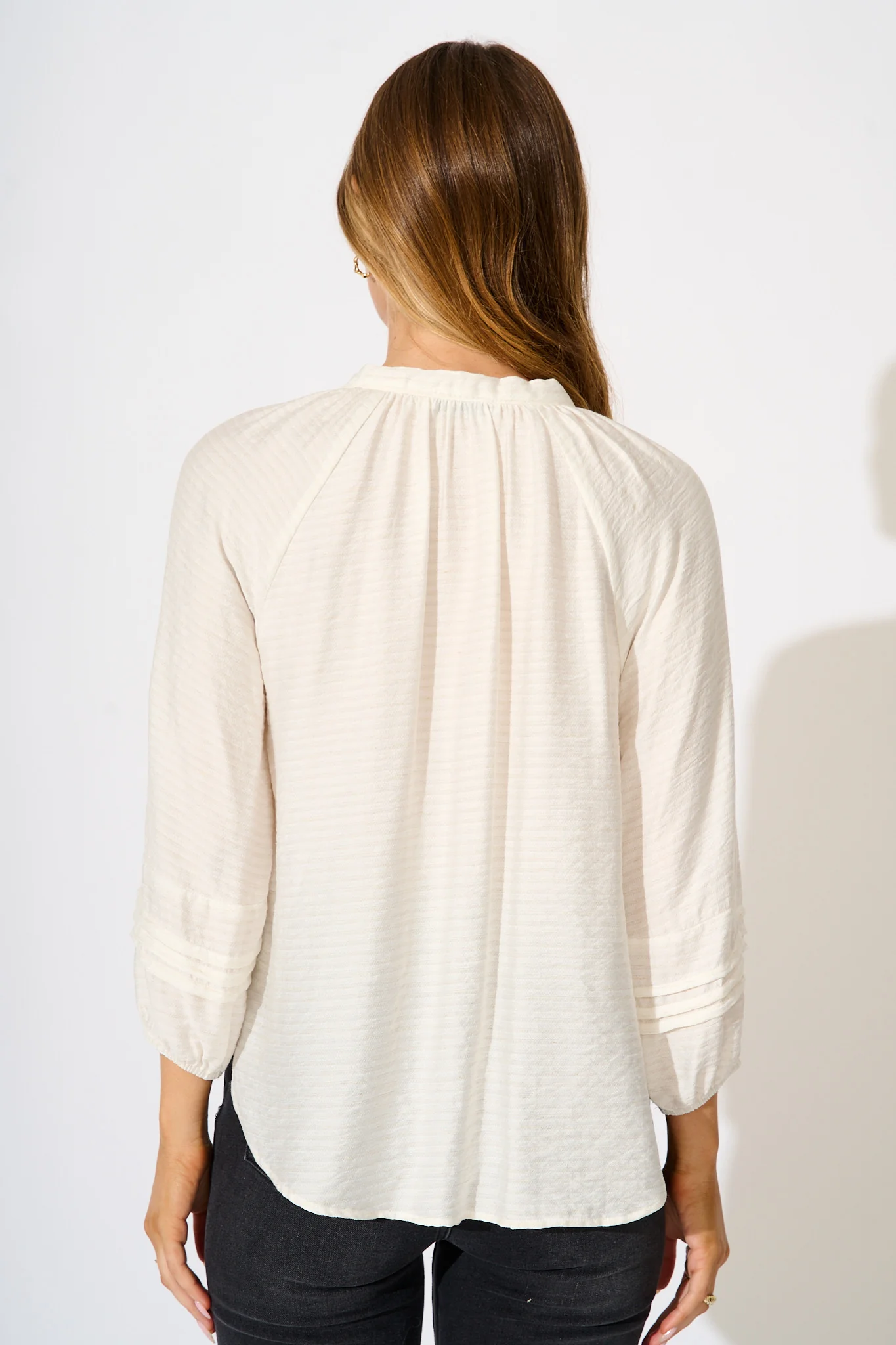 Taleena Top in White Linen Blend - Image 3