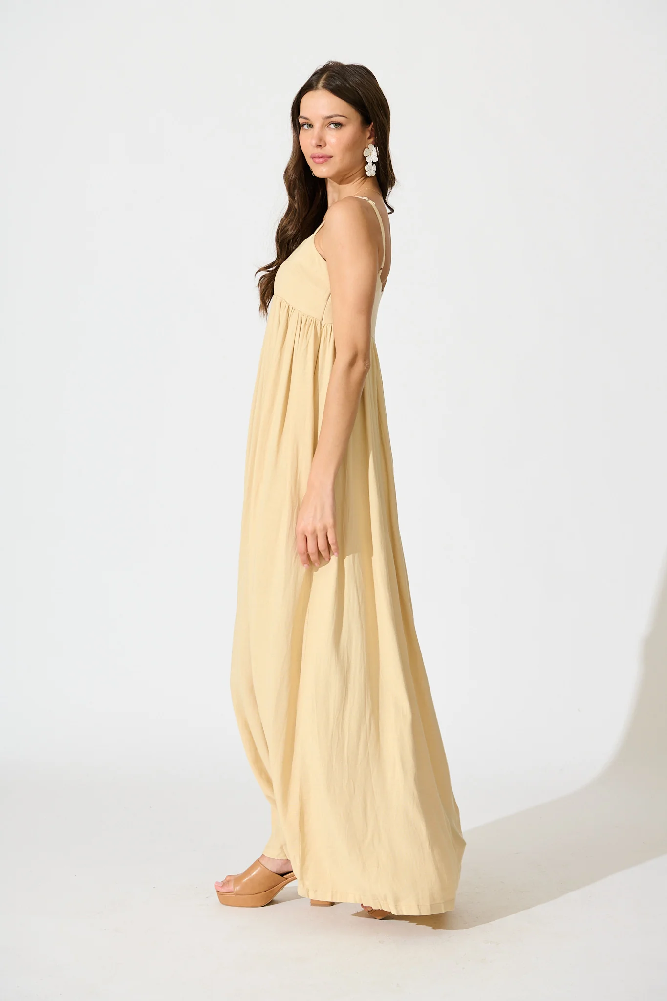 Talowe Maxi Sundress in Beige Linen Blend - Image 3