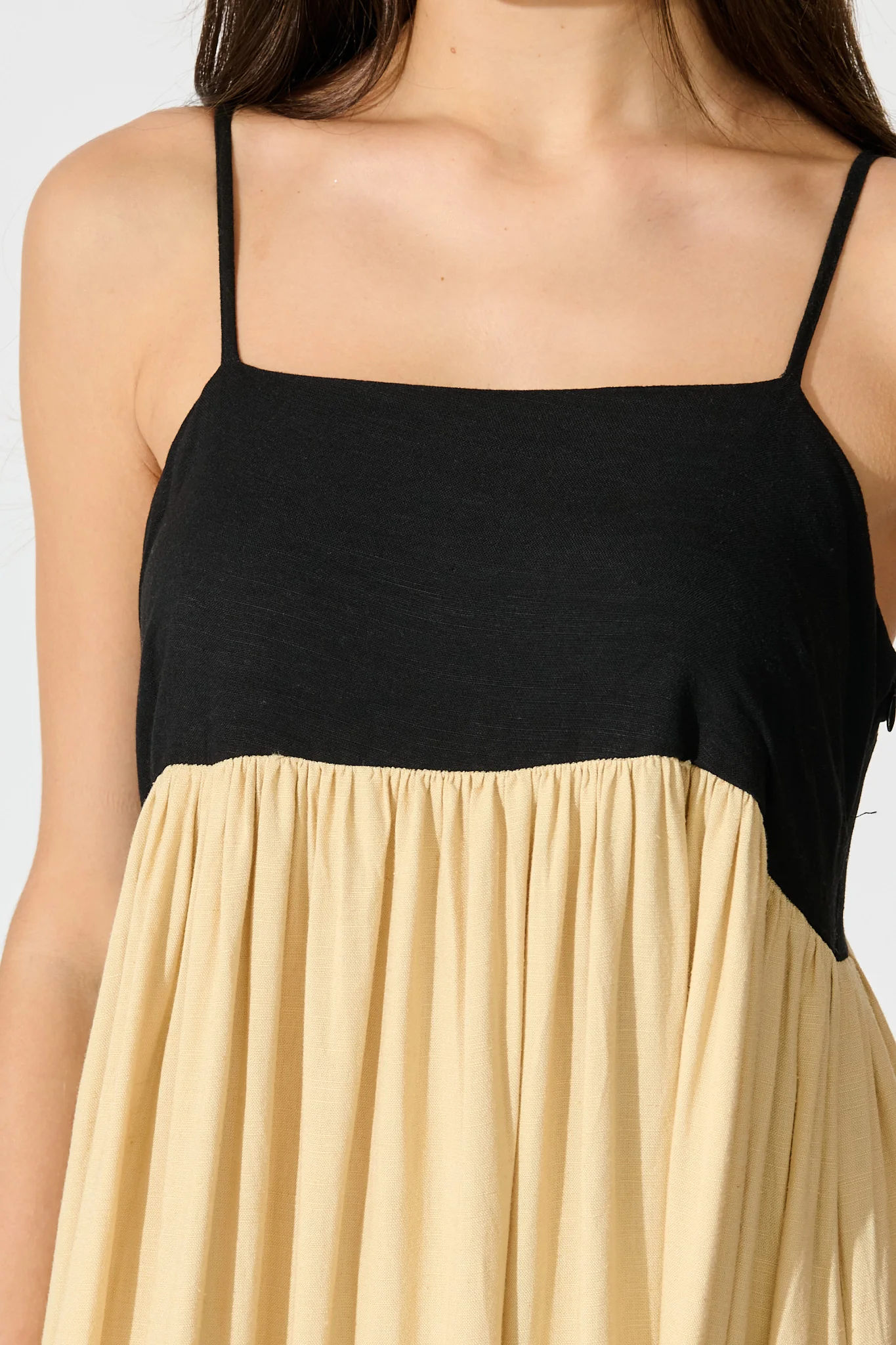 Talowe Maxi Sundress in Black and Beige Linen Blend - Image 5