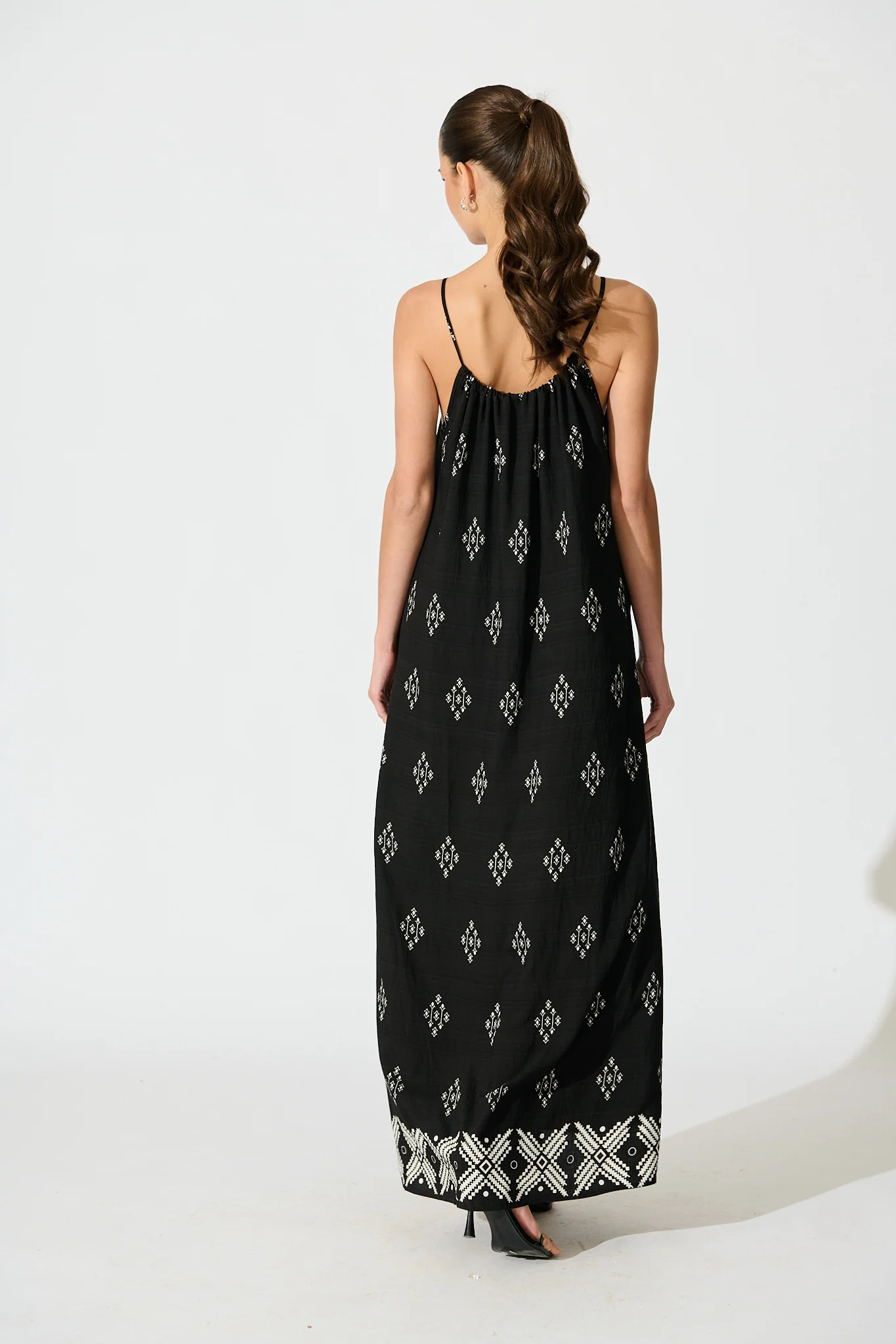 Tansy Maxi Dress in Black with White Linen Blend - Image 4