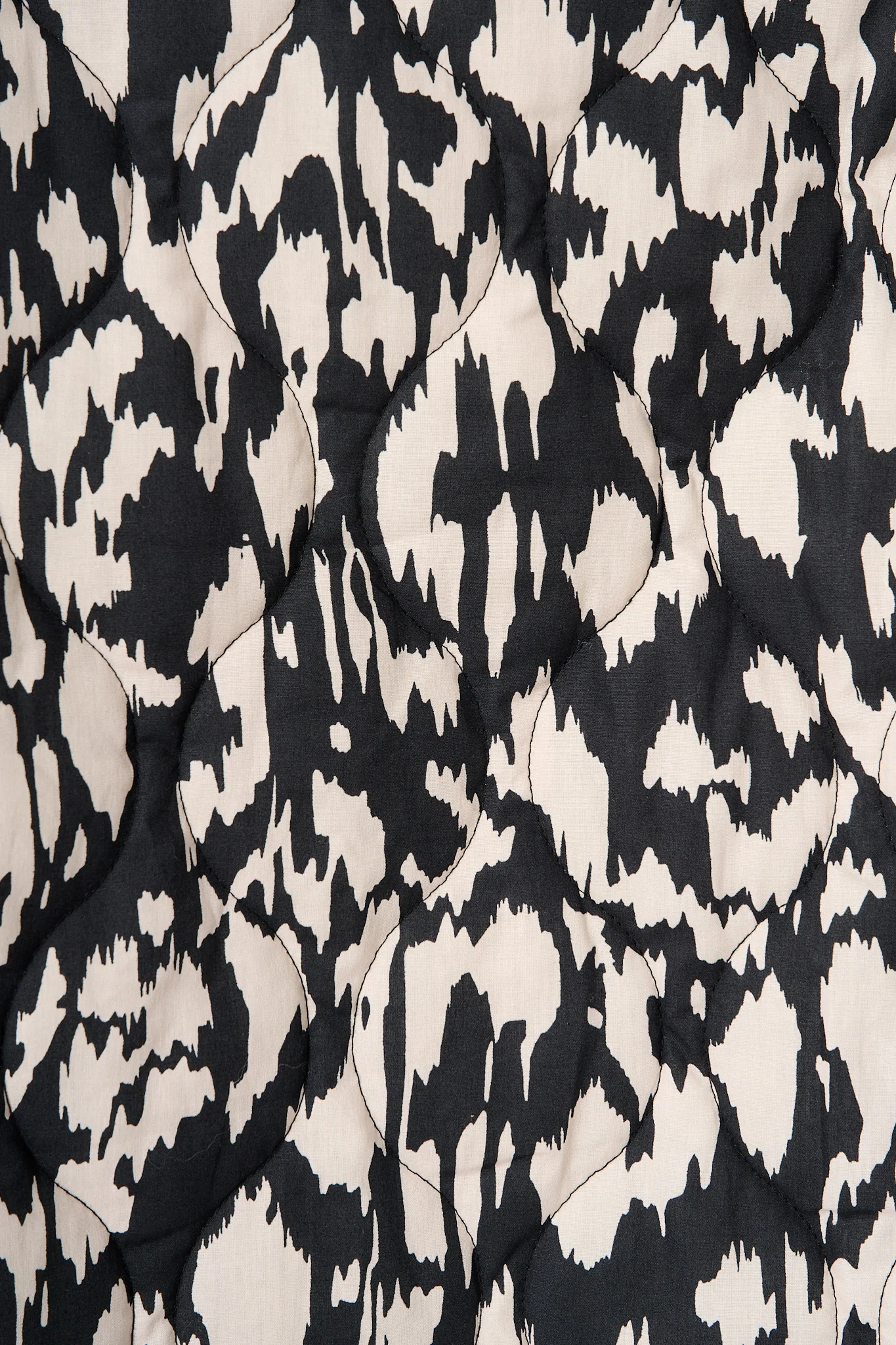 Tavana Jacket in Black and White Print - Image 6