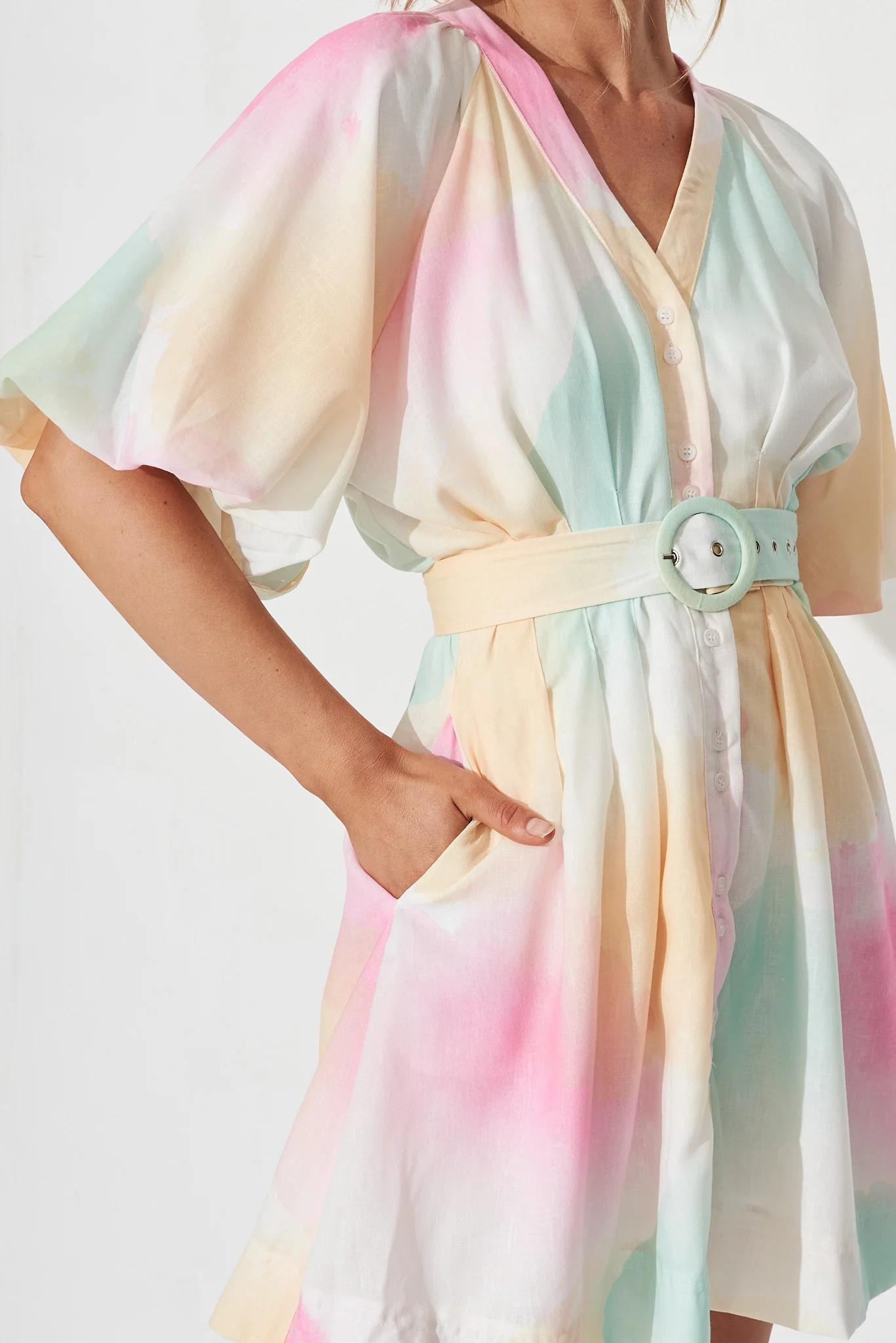 Teagan Dress In White With Multi Watercolour Linen Blend - Image 7