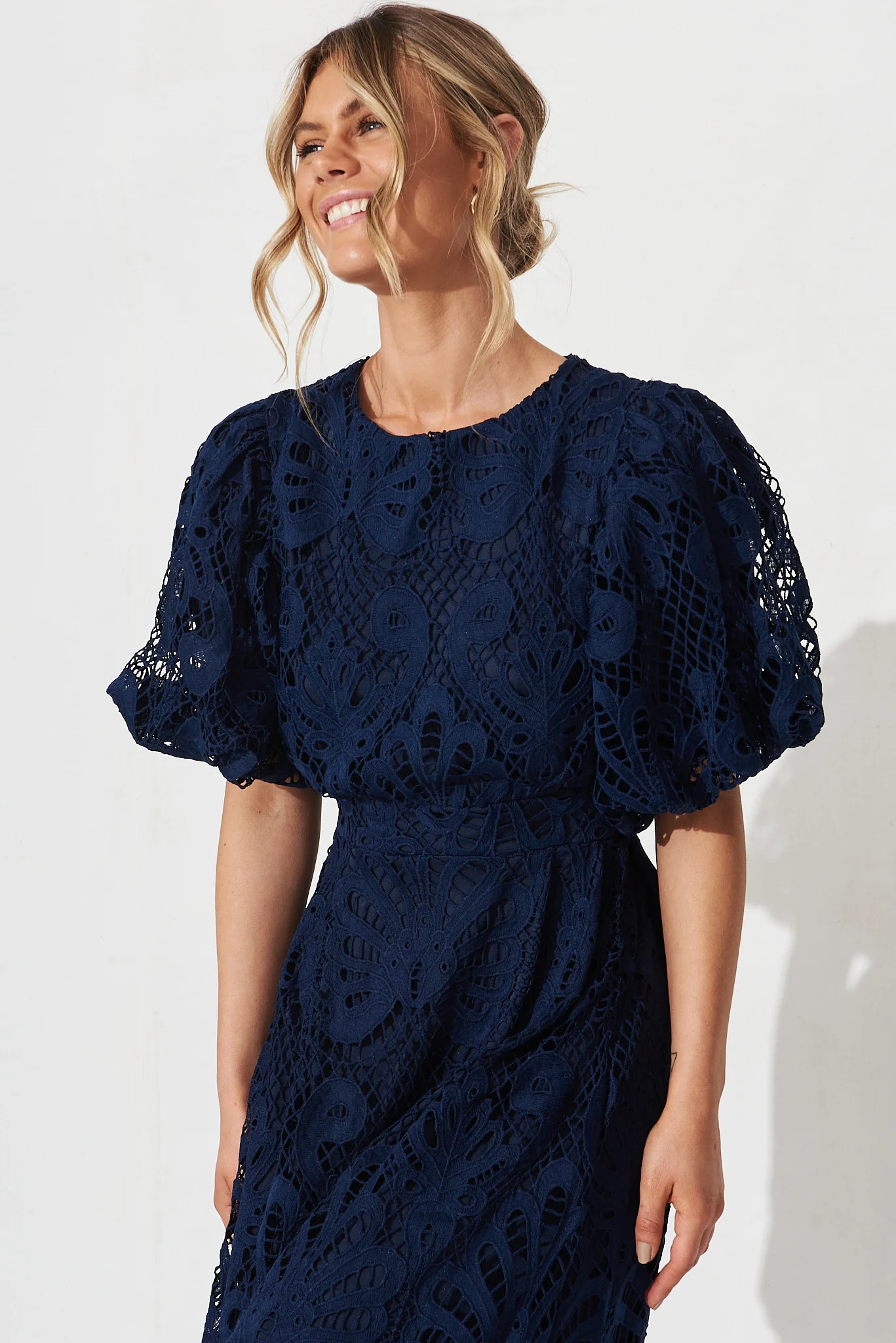 Tillie Lace Maxi Dress In Navy - Image 4