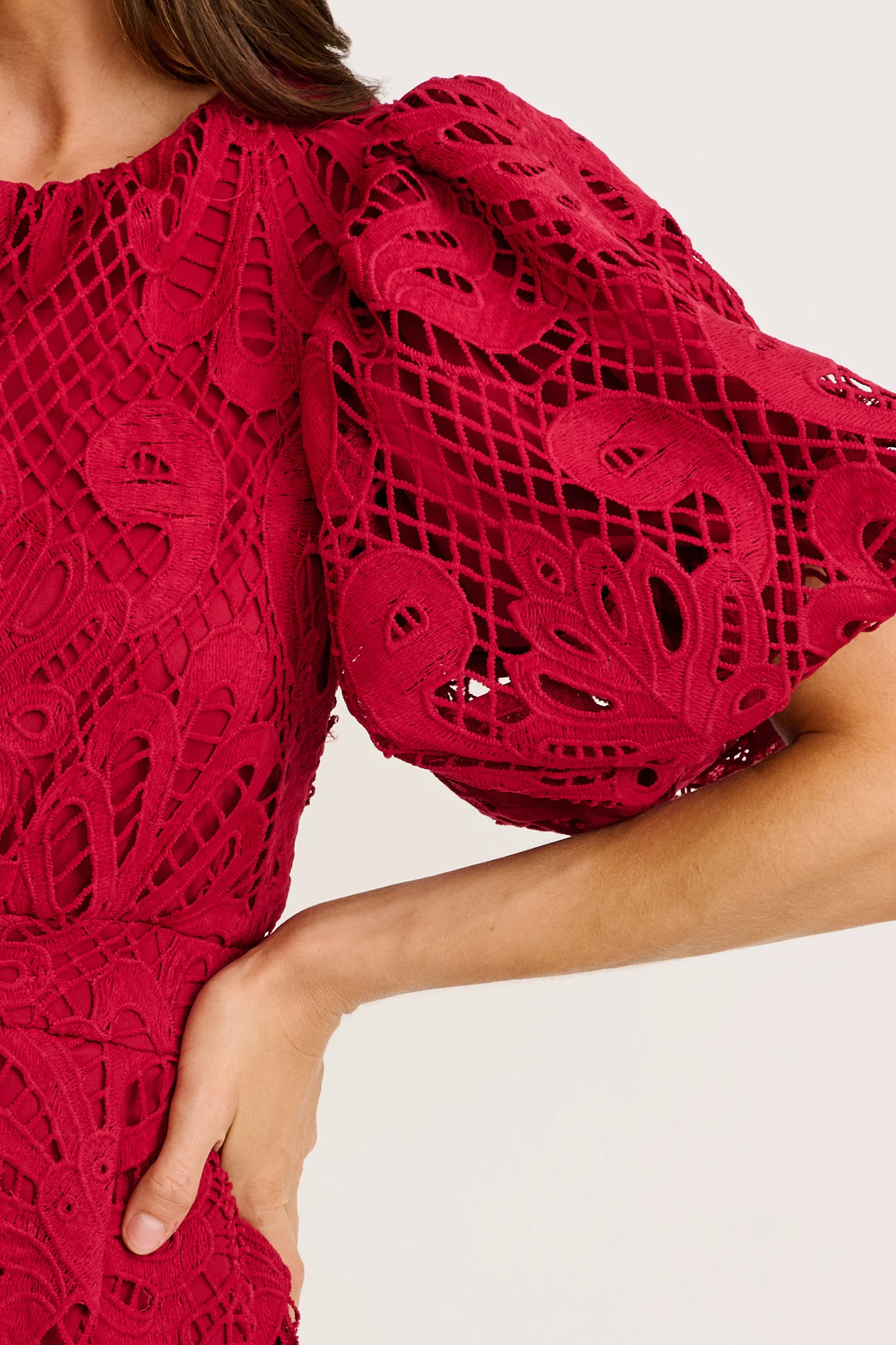 Tillie Lace Maxi Dress In Wine - Image 5