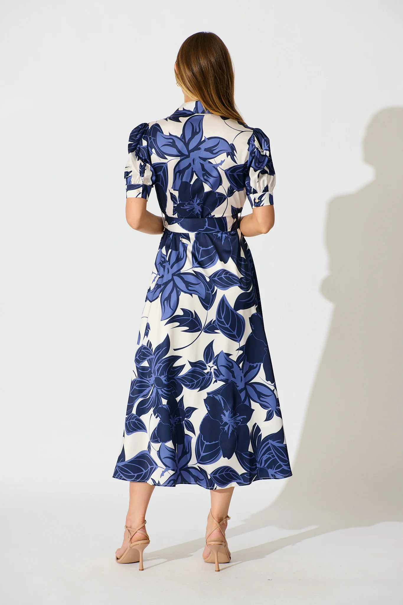 Trinity Maxi Shirt Dress in Navy Floral Satin - Image 4