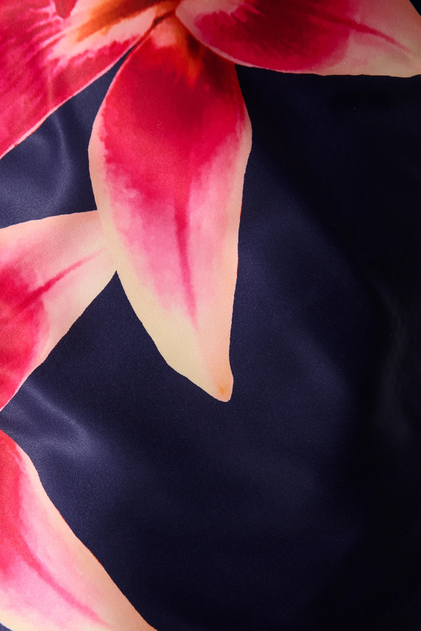 Tropic Skies Top in Navy Floral Satin - Image 10