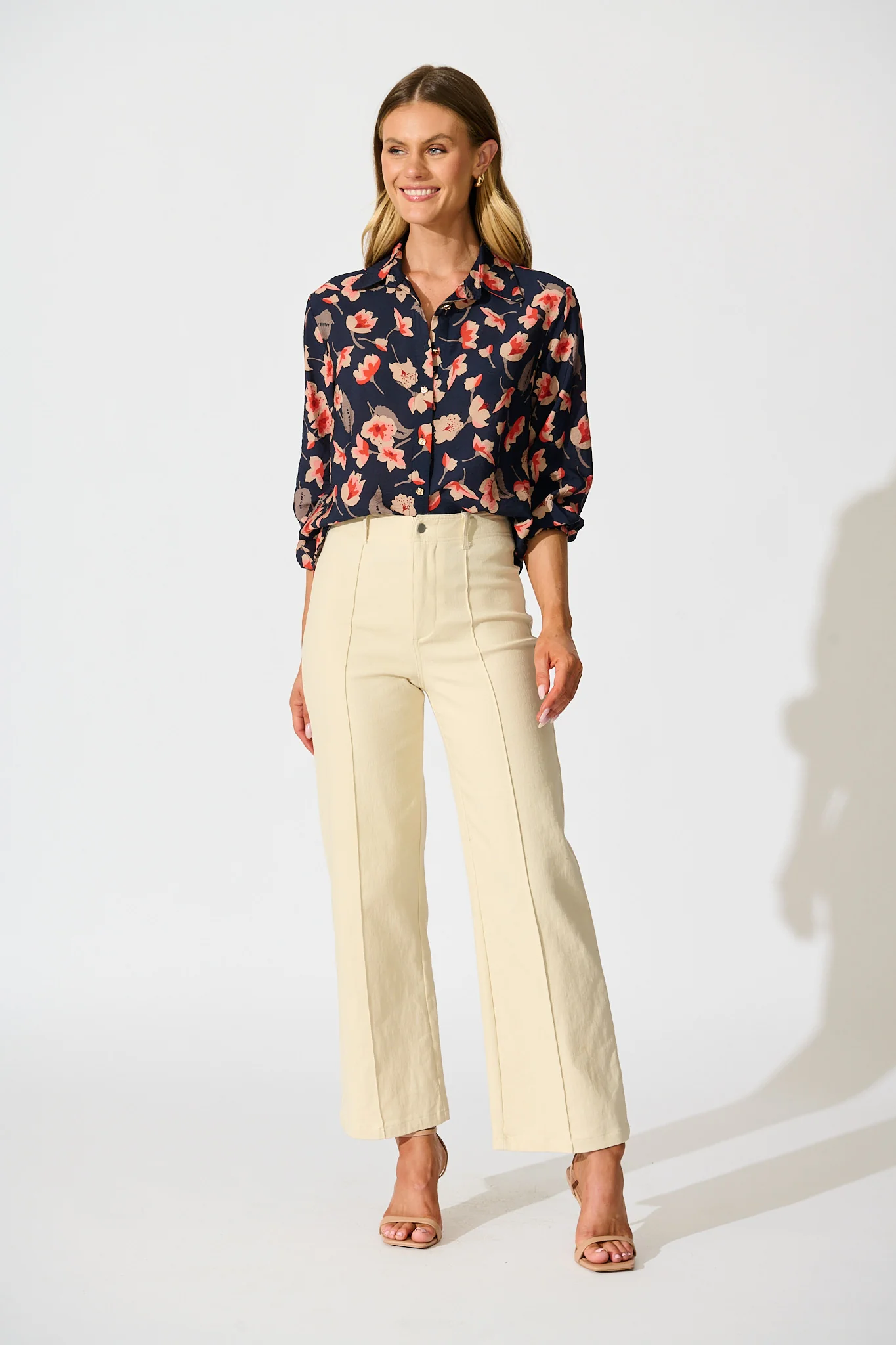 Twilight Flora Shirt in Navy Floral - Image 4