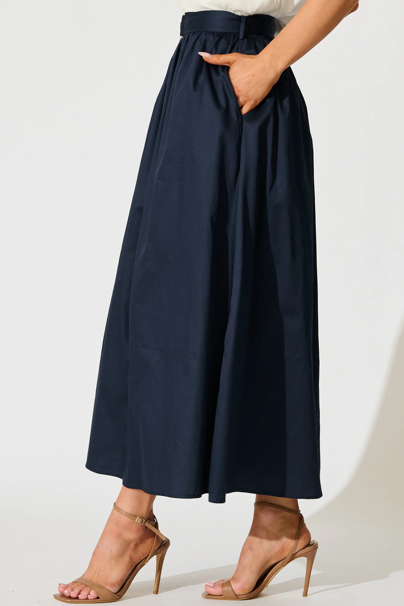 Tyra Maxi Skirt in Navy Cotton - Image 2
