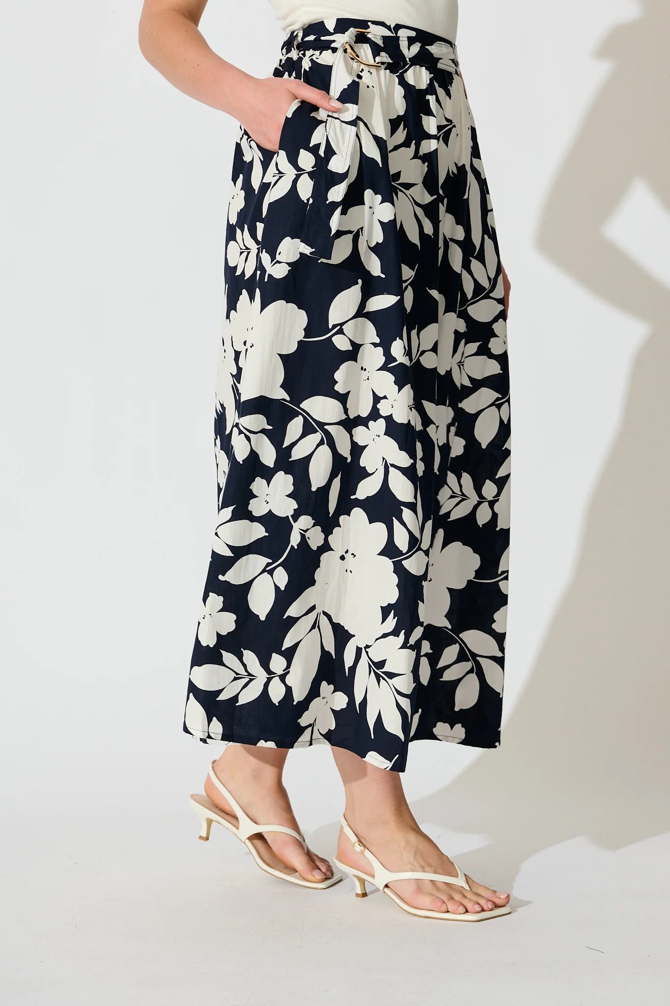 Tyra Maxi Skirt in Navy Floral Cotton Poplin - Image 2