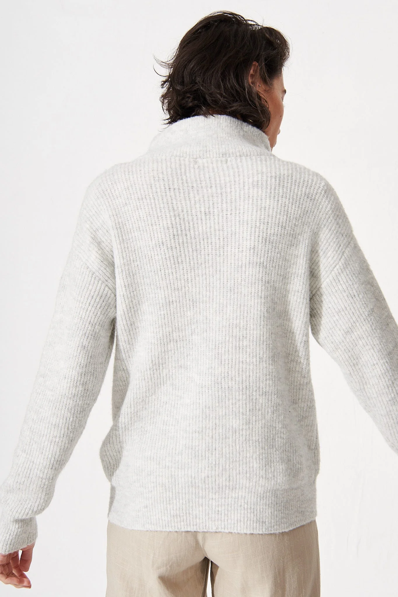 Uma Zip Athleisure Knit in Grey - Image 5