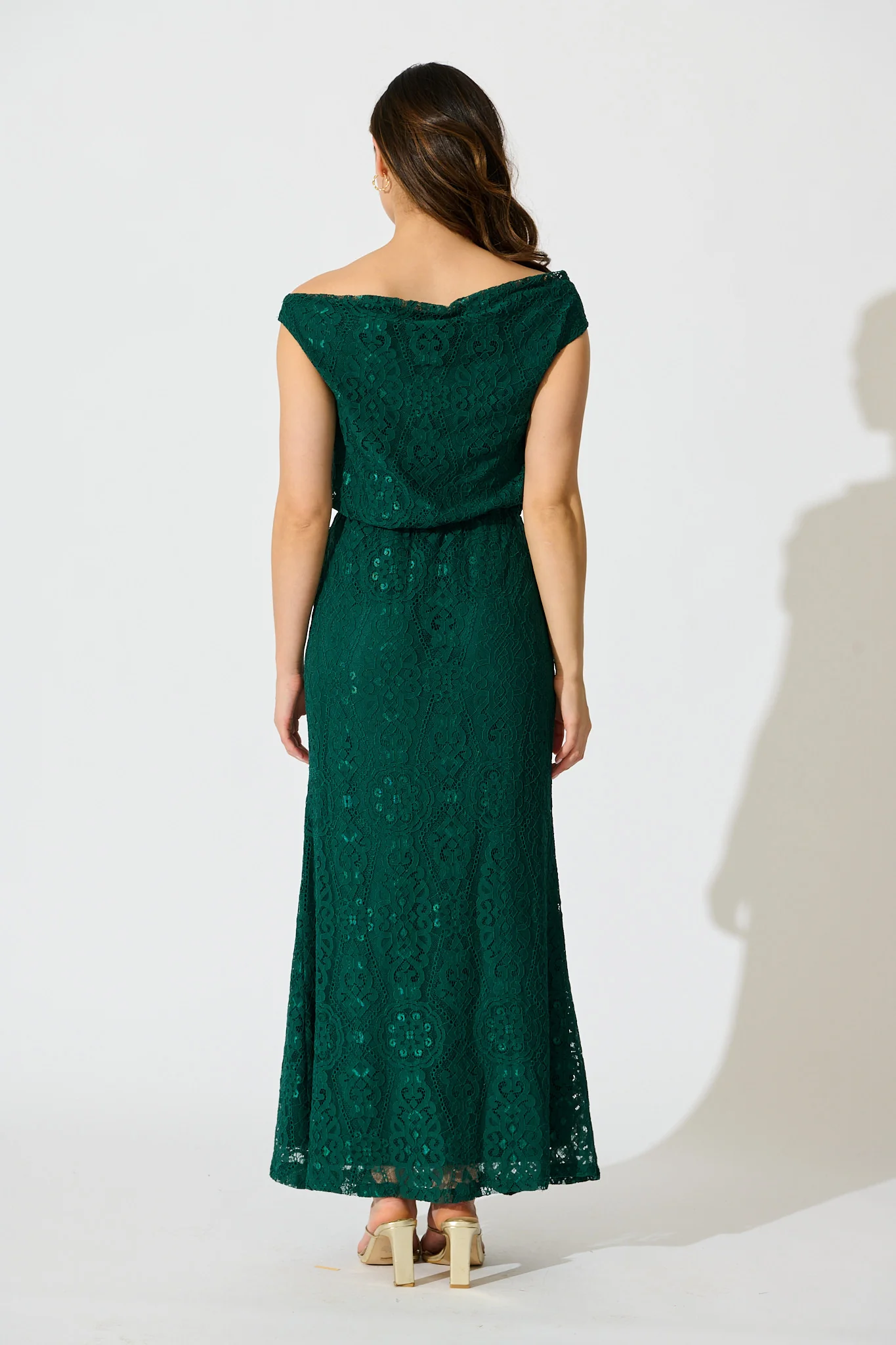 Valencia Lace Midi Dress in Emerald - Image 4