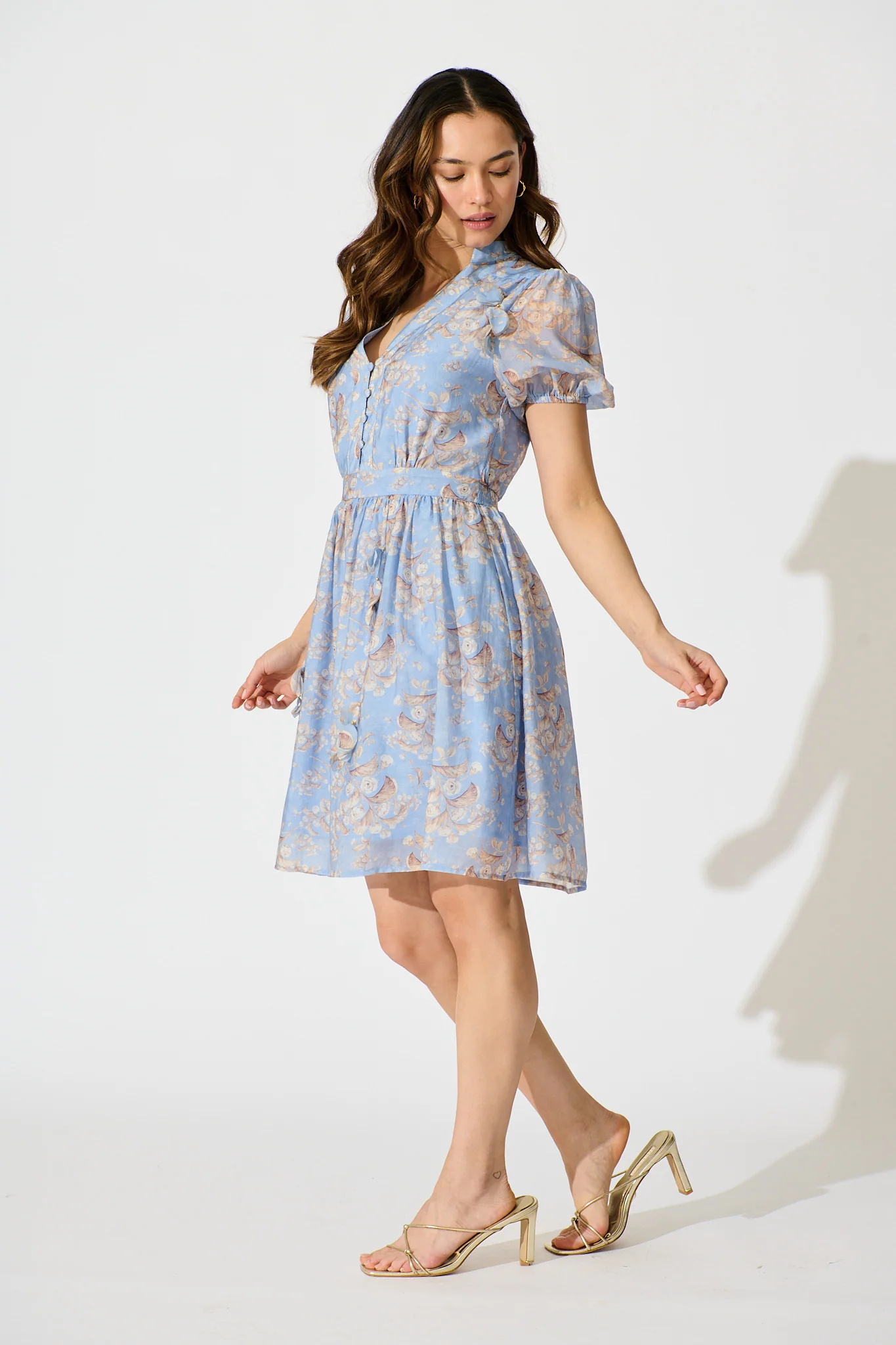 Vintage Bloom Dress in Blue Floral - Image 5