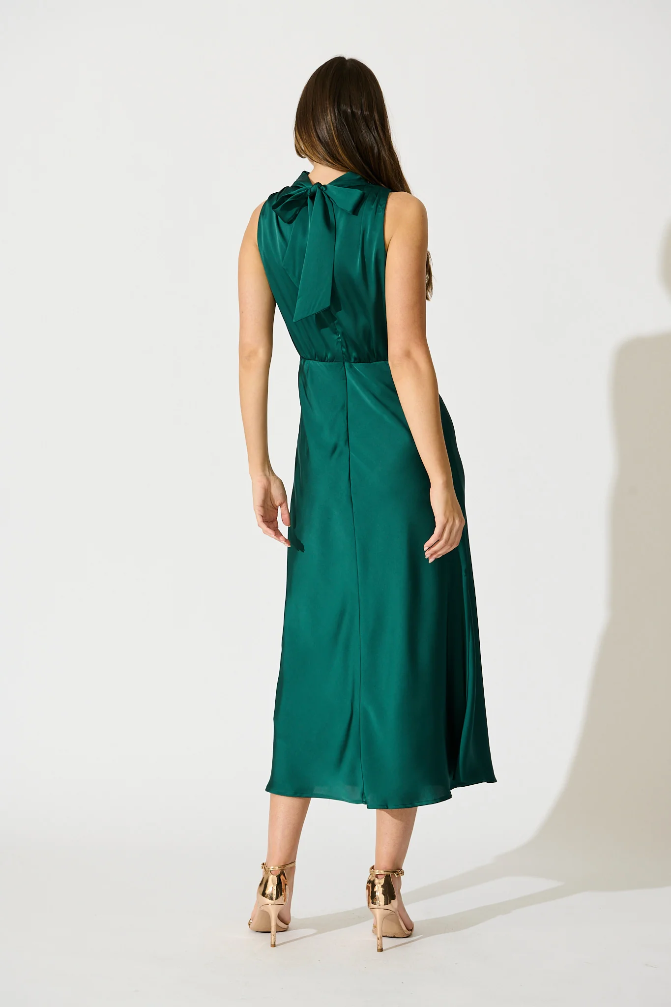 Vision of Love Midi Dress in Emerald Satin - Image 9