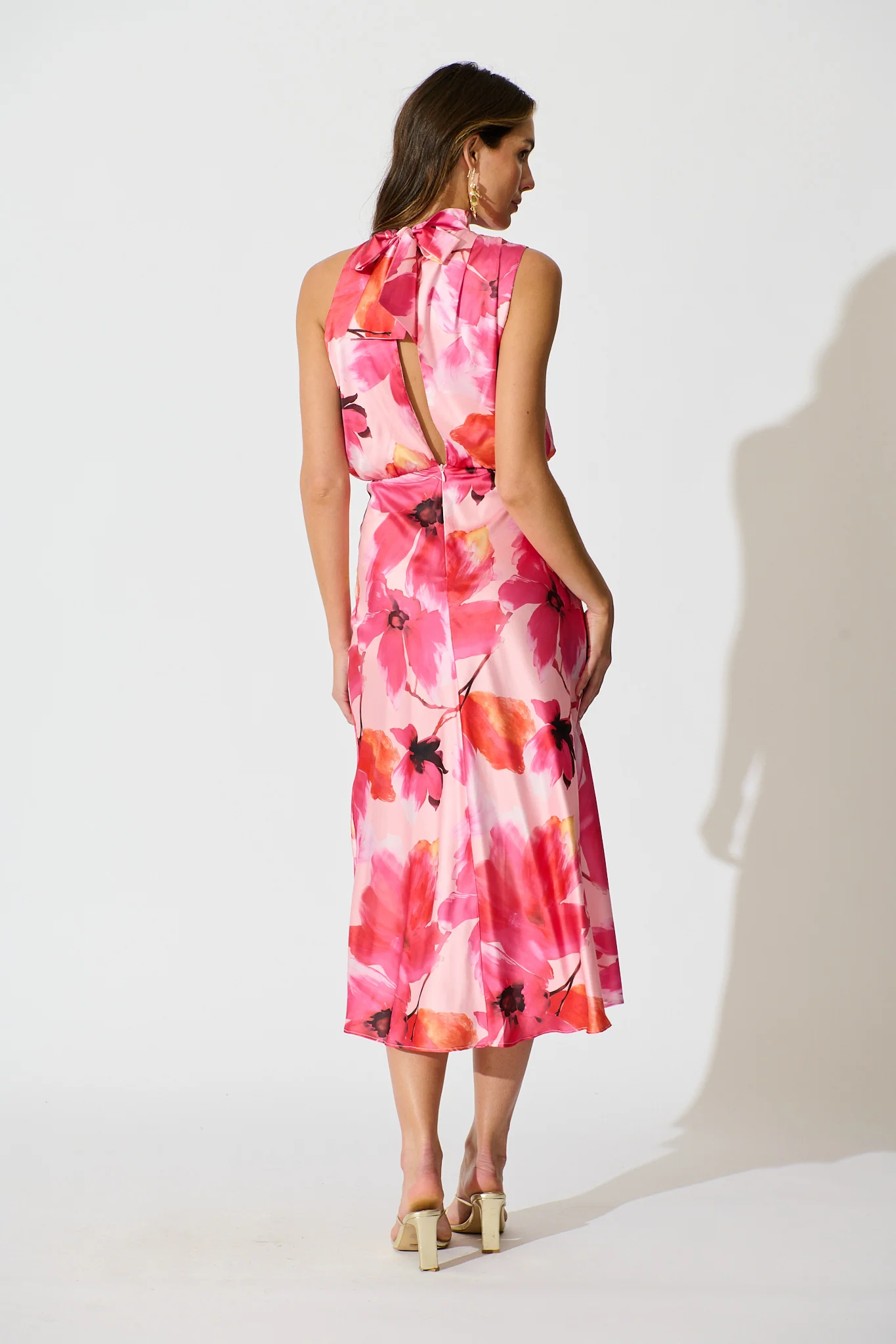 Visions Maxi Dress in Pink Floral Satin - Image 4