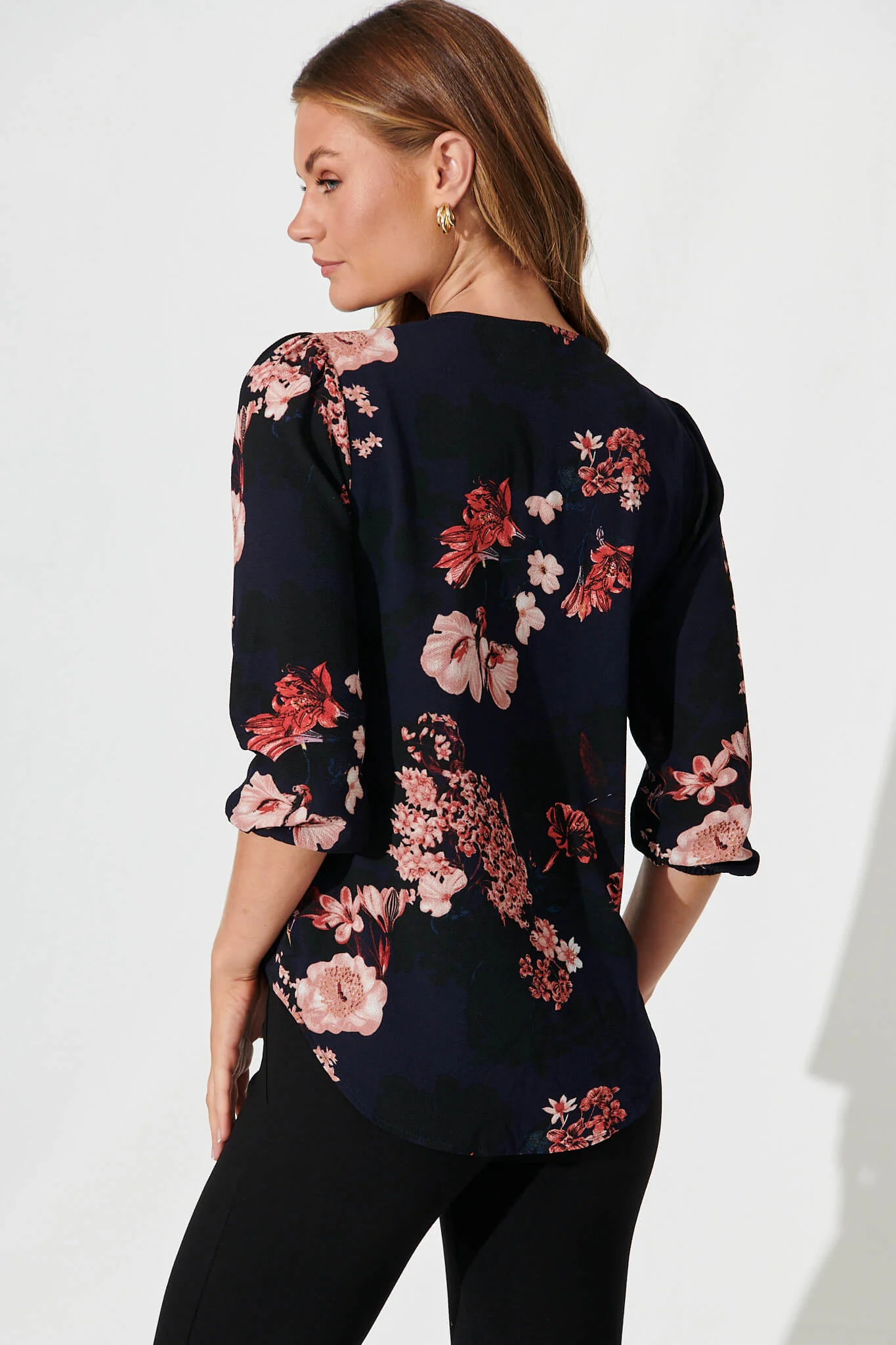 Viviani Zip Top In Navy With Pink And Blush Floral - Image 3