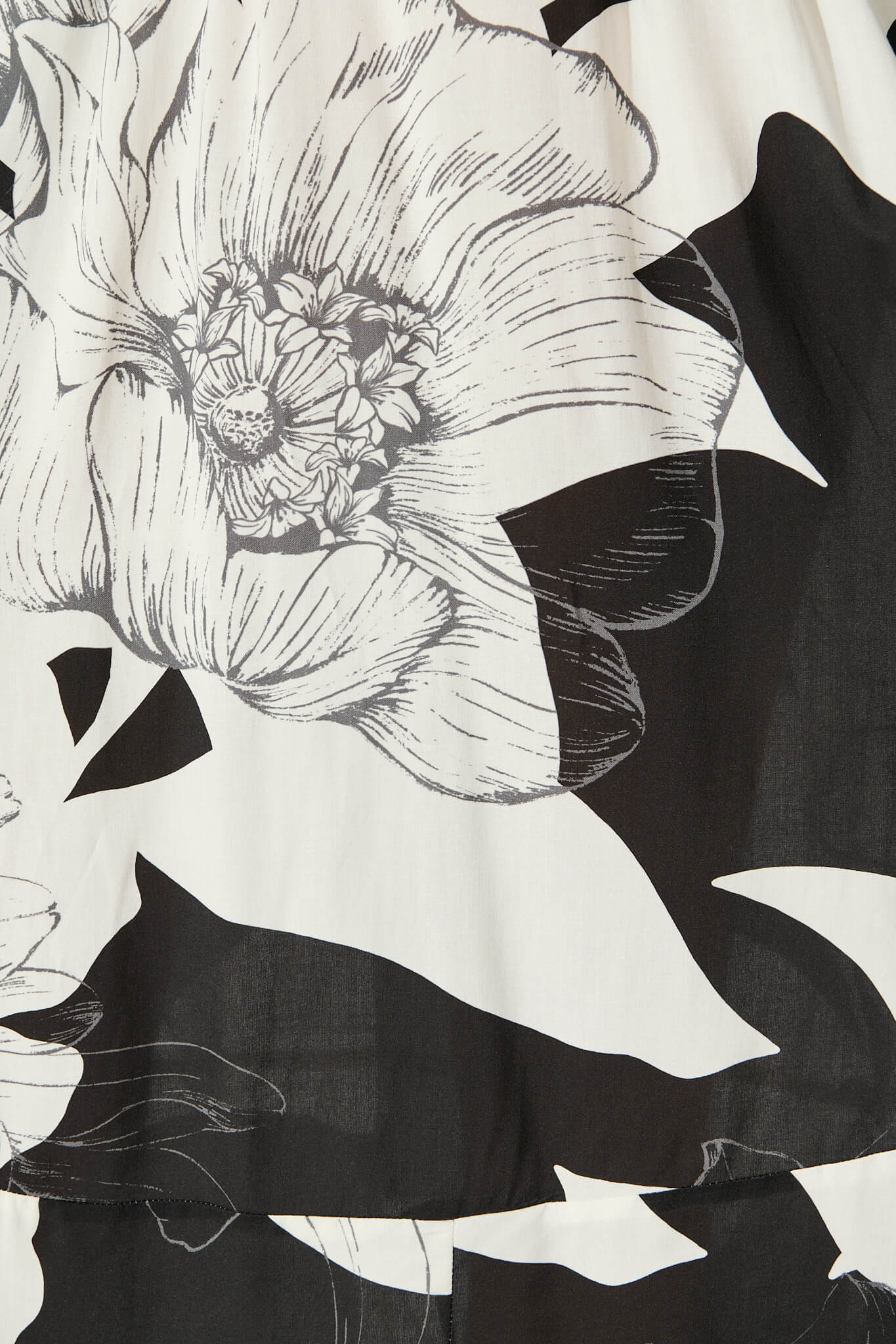 Wintour Midi Dress In Black With White Floral - Image 6