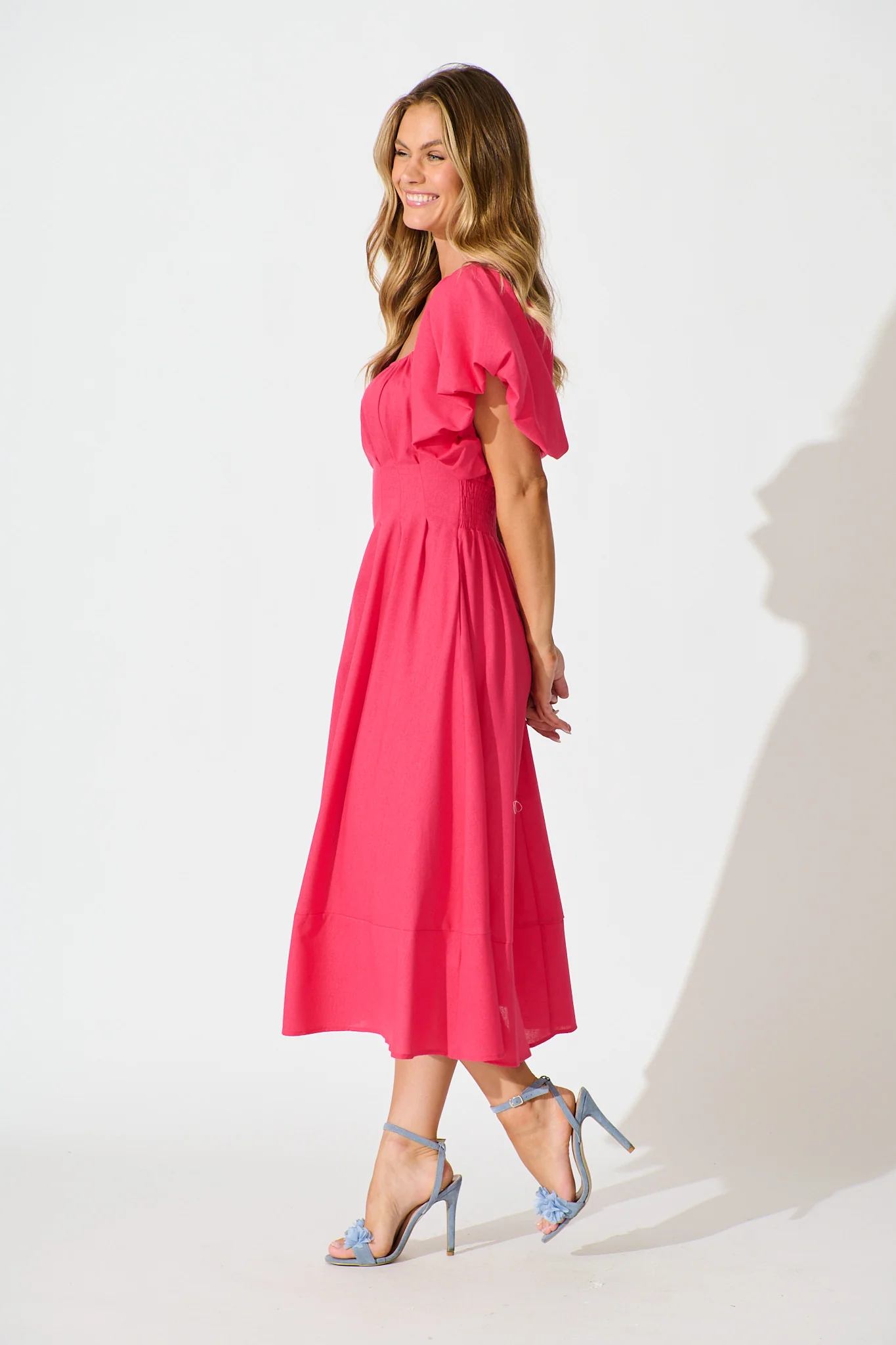 Wintour Midi Dress In Pink Linen Blend - Image 3