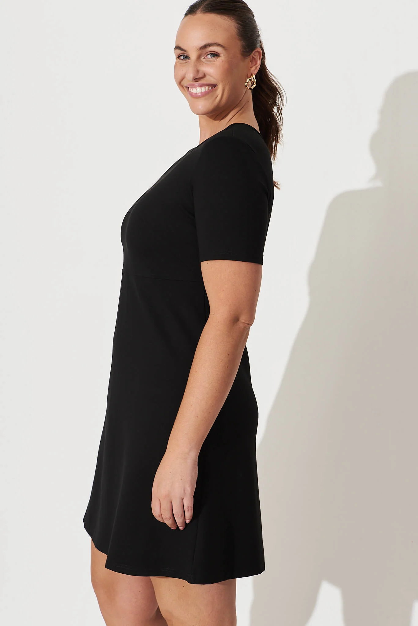 Workflow Stretch Dress In Black - Image 6