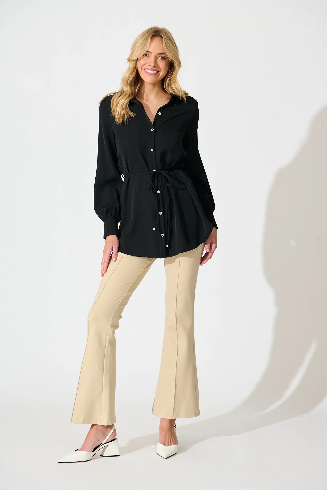 Workflow Stretch Pintuck Pant in Beige - Image 5