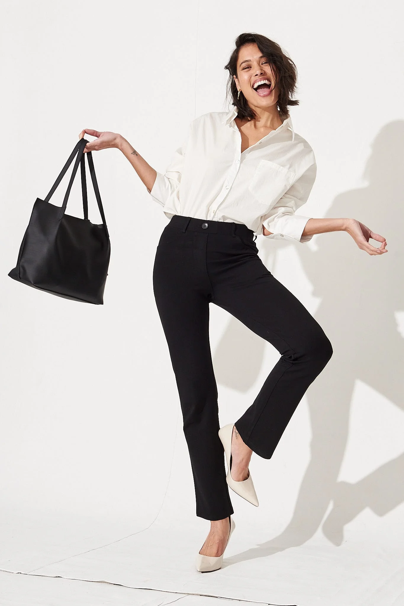 Workflow Stretch Straight Leg Pocket Pant In Black - Image 2