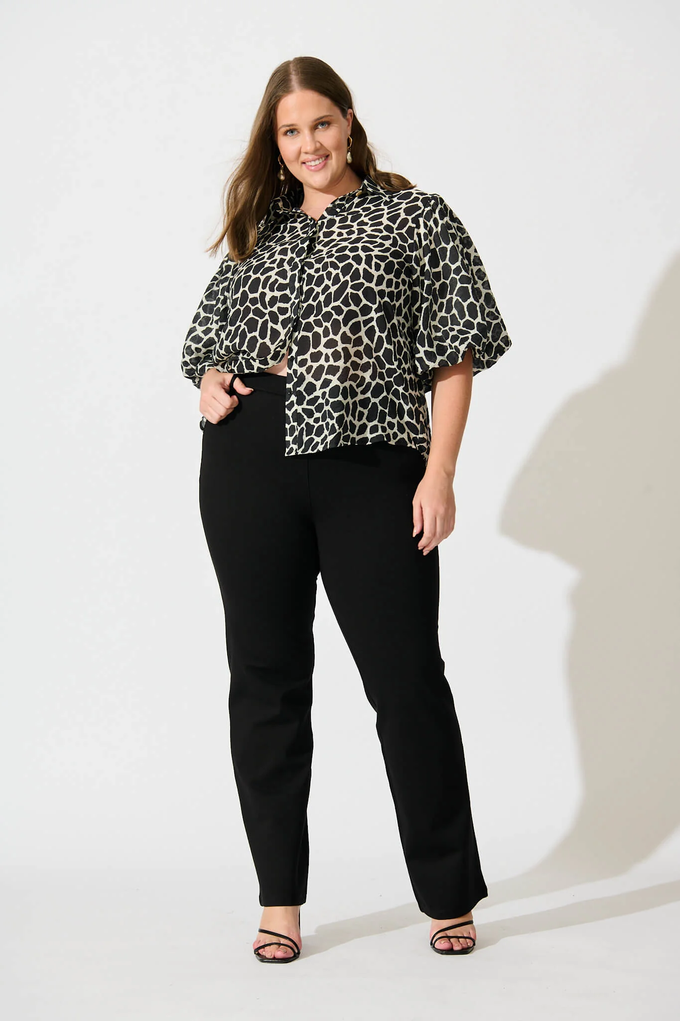 Workflow Stretch Yoga Pants In Black - Image 6