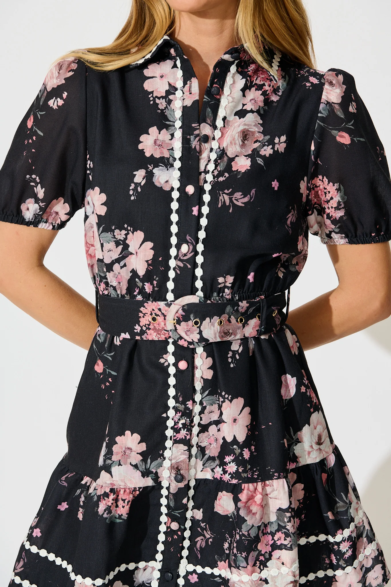 Zami Shirt Dress in Black with Blush Floral Linen Blend - Image 6
