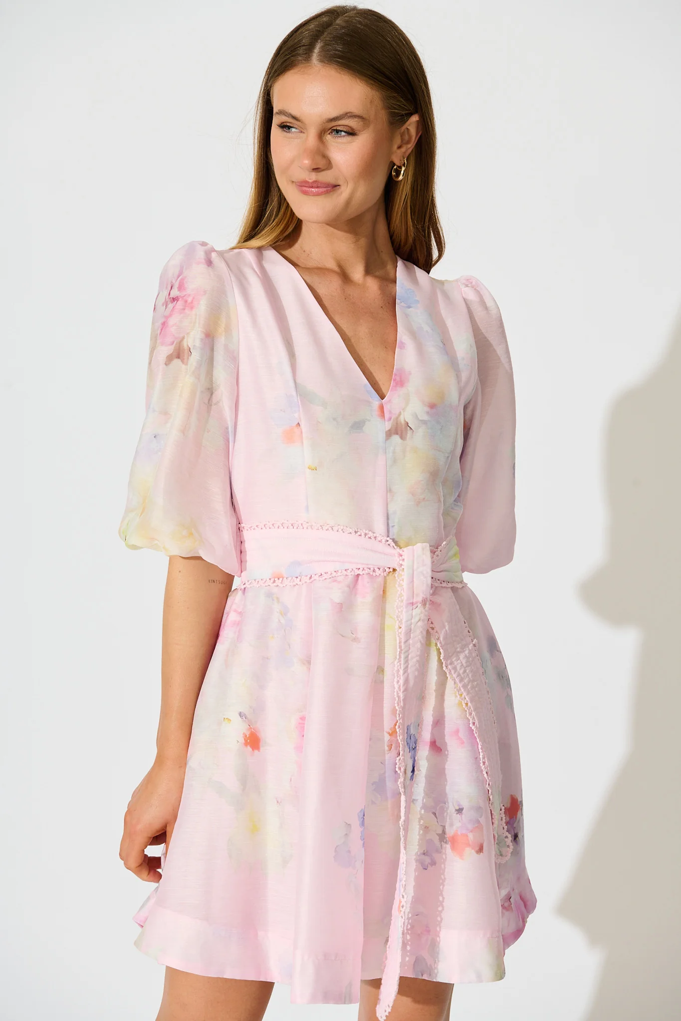 Zoeva Dress in Light Pink Floral - Image 2